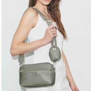 NWT Tory Burch Virginia shoulder bag